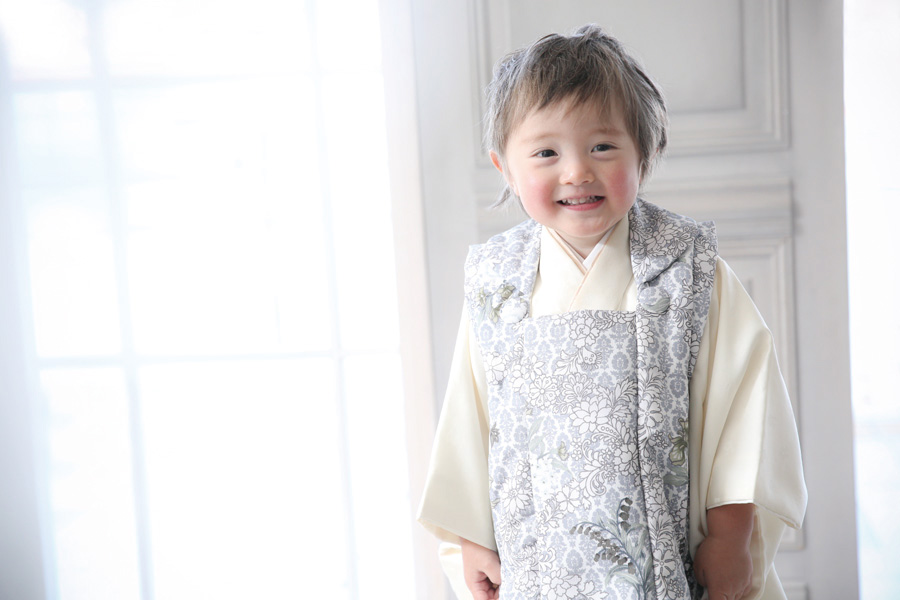 七五三2024年新作衣装：3歳男の子和装